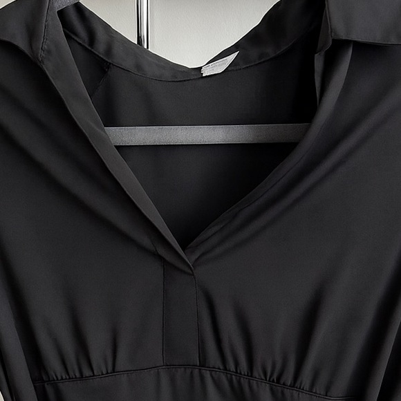 Ann Taylor’ Black Wrap Blouse Size 14 – Short Sleeve Tie Waist Top Made in China - Picture 11 of 13